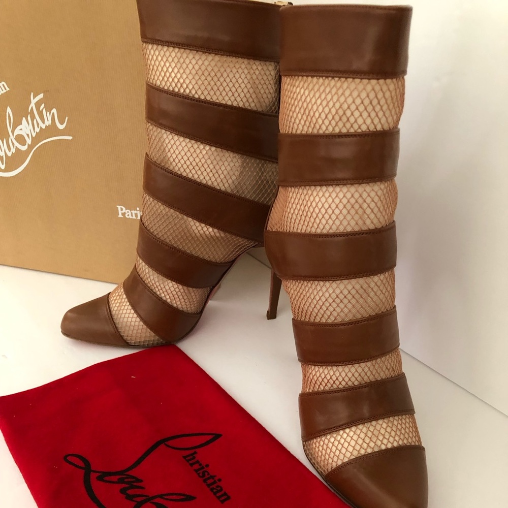 Authentic and brand new Christian Louboutin Vizu 100 Mesh Boot